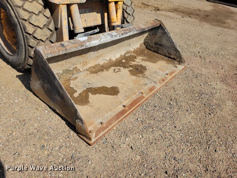 image for item EE1107 2007 Mustang 2076 skid steer loader