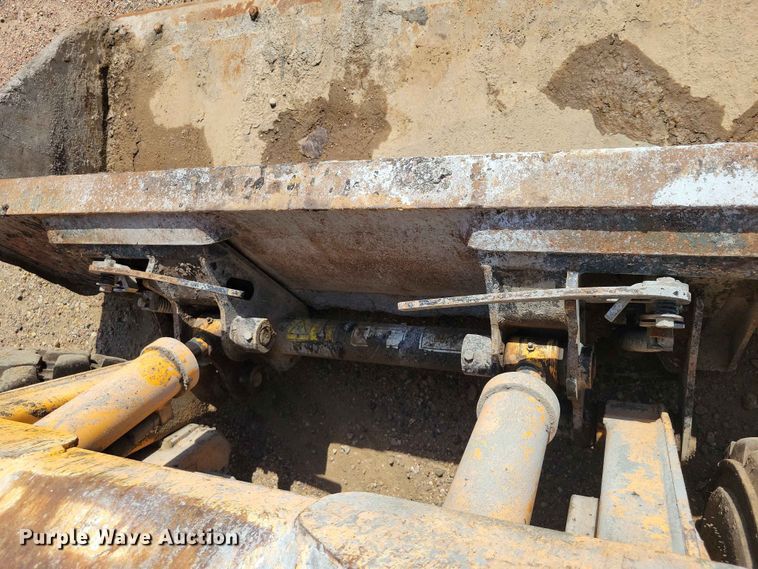 image for item EE1107 2007 Mustang 2076 skid steer loader