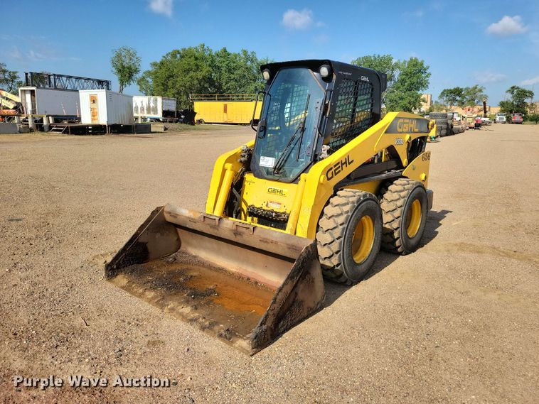 image for item EE1108 2019 Gehl V330 skid steer loader