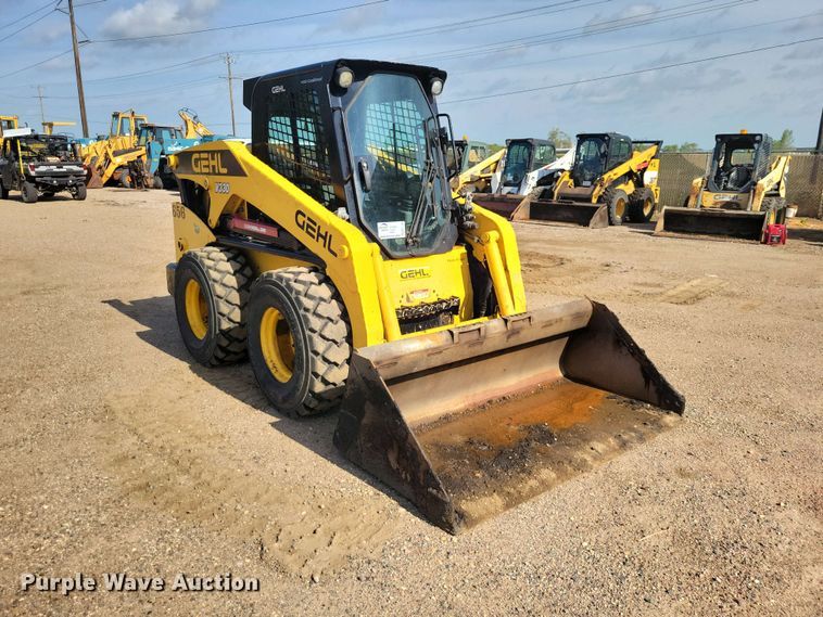 image for item EE1108 2019 Gehl V330 skid steer loader