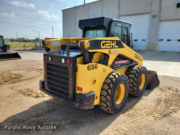 image for item EE1108 2019 Gehl V330 skid steer loader