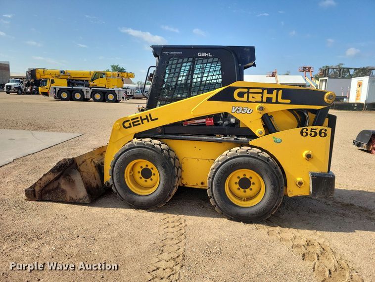 image for item EE1108 2019 Gehl V330 skid steer loader