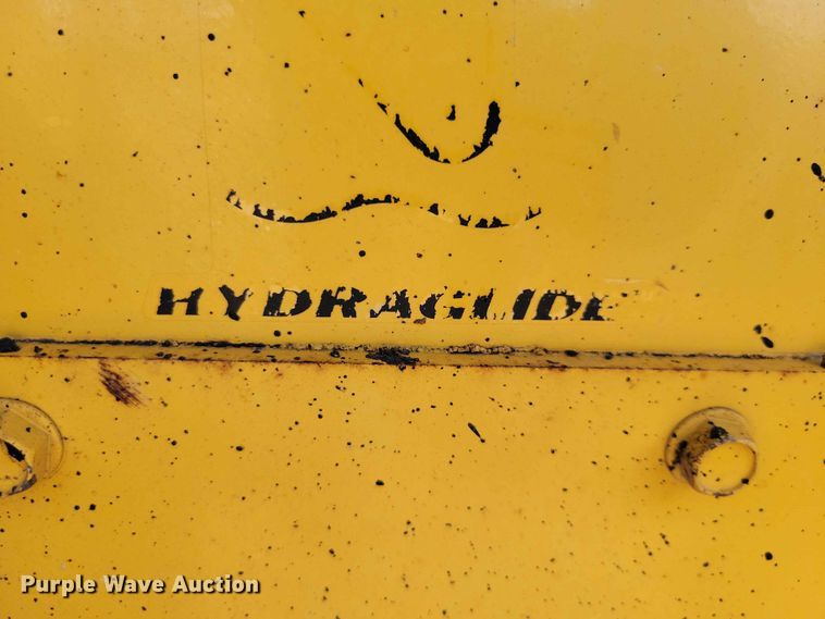 image for item EE1108 2019 Gehl V330 skid steer loader