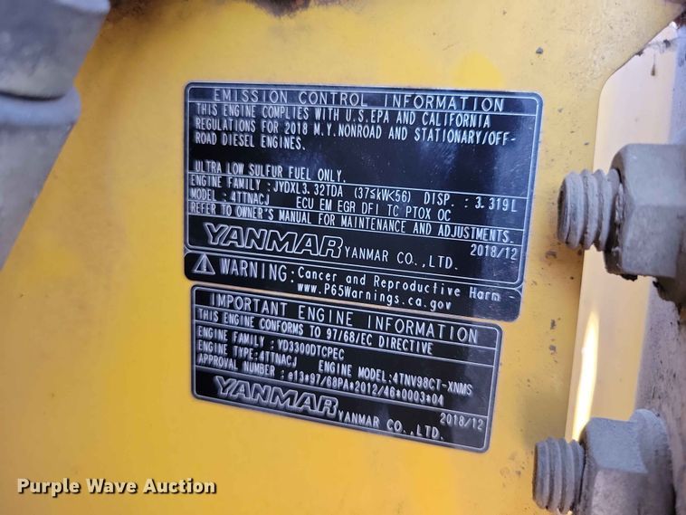 image for item EE1108 2019 Gehl V330 skid steer loader