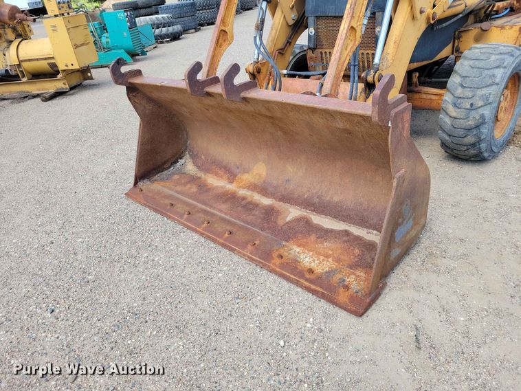 image for item EE1109 1997 Case 580 Super L backhoe