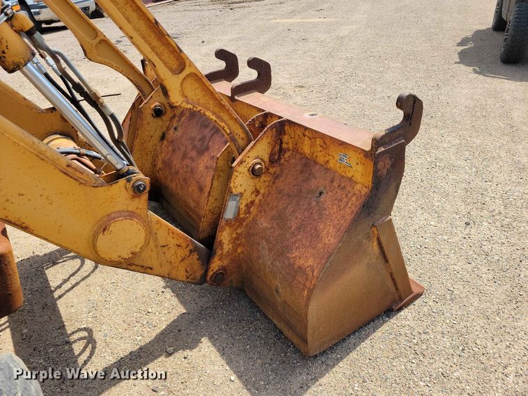 image for item EE1109 1997 Case 580 Super L backhoe