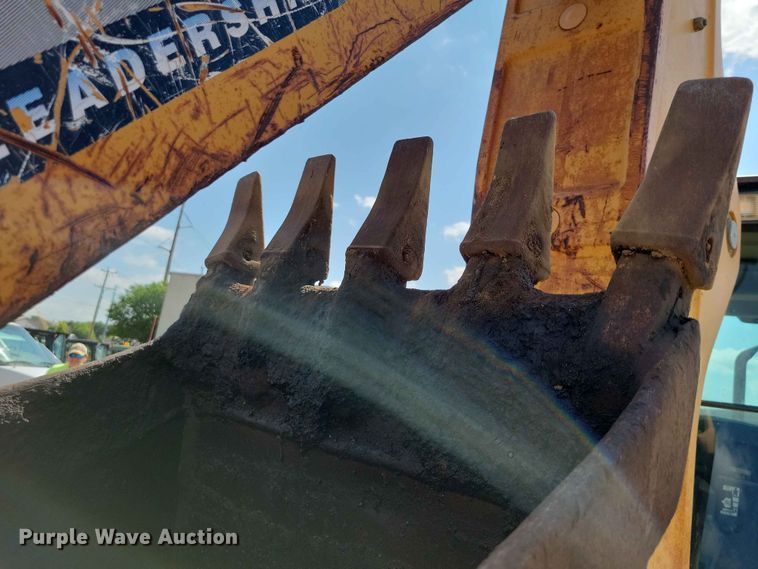 image for item EE1109 1997 Case 580 Super L backhoe