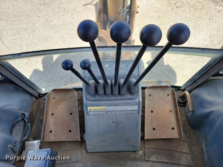 image for item EE1109 1997 Case 580 Super L backhoe