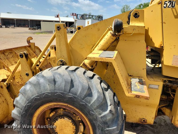 image for item EE1110 1984 Caterpillar 930 wheel loader