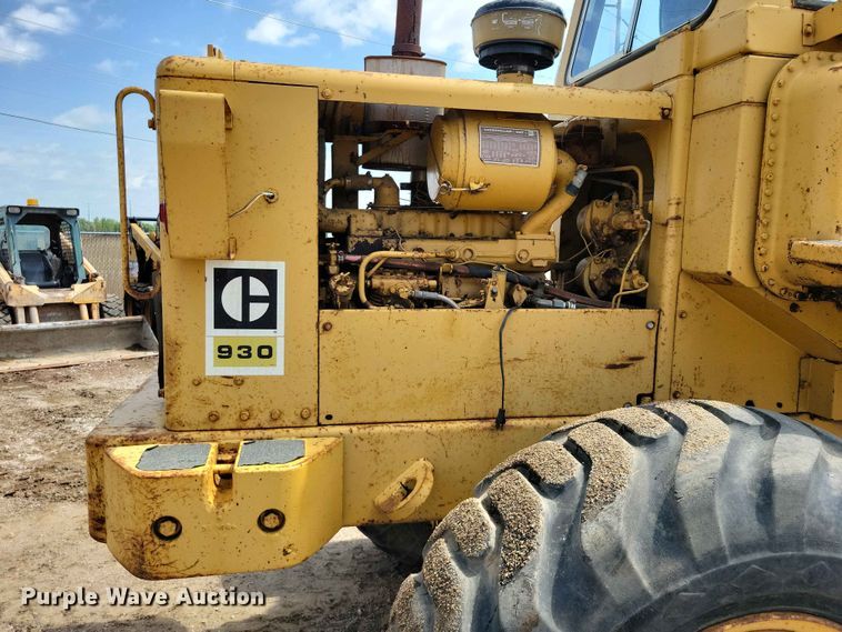 image for item EE1110 1984 Caterpillar 930 wheel loader