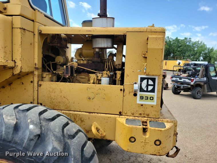 image for item EE1110 1984 Caterpillar 930 wheel loader