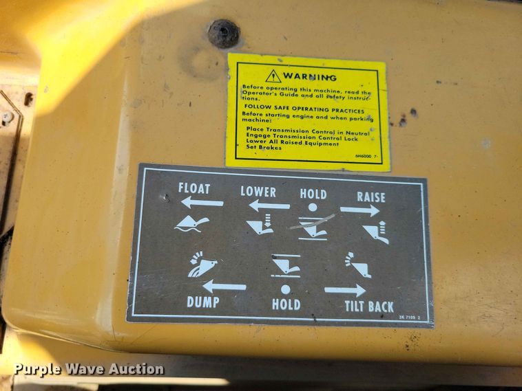 image for item EE1110 1984 Caterpillar 930 wheel loader