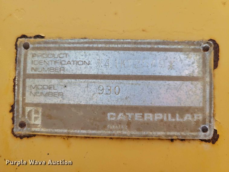 image for item EE1110 1984 Caterpillar 930 wheel loader