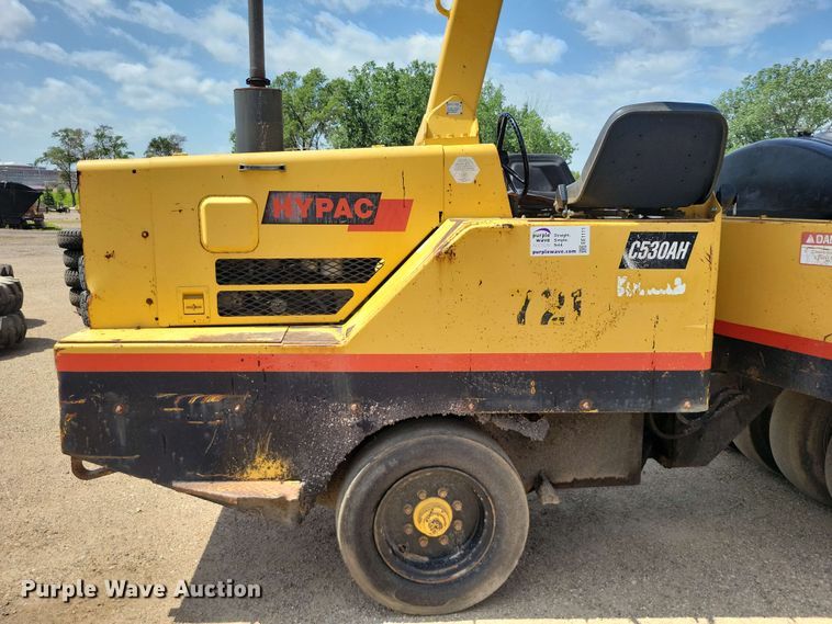 image for item EE1111 Hypac C530AH pneumatic roller