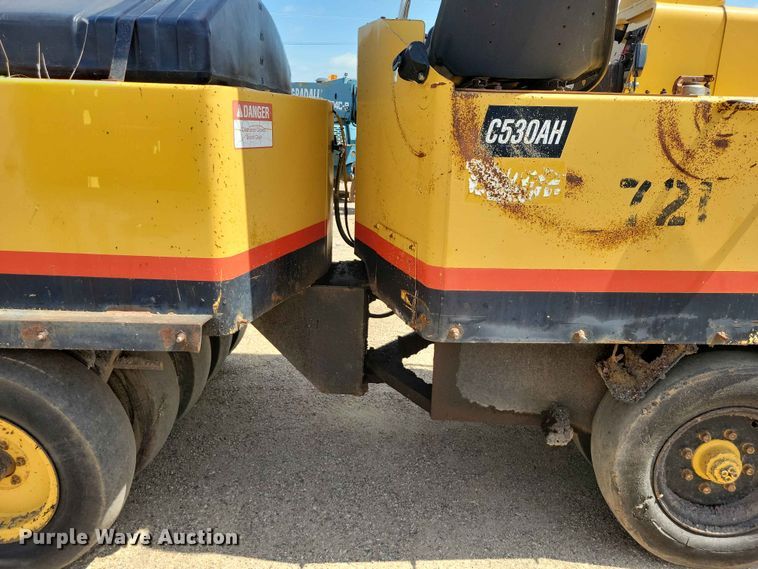 image for item EE1111 Hypac C530AH pneumatic roller