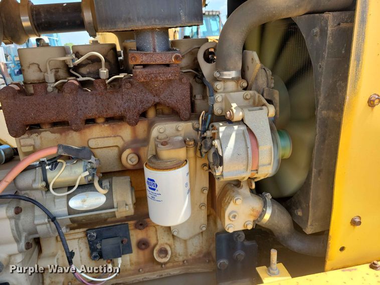 image for item EE1111 Hypac C530AH pneumatic roller