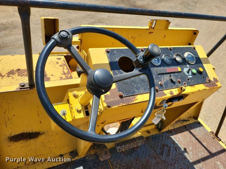 image for item EE1114 1988 Bomag BW12R pneumatic roller