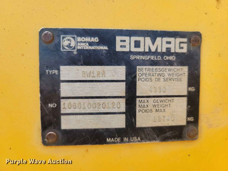 image for item EE1114 1988 Bomag BW12R pneumatic roller