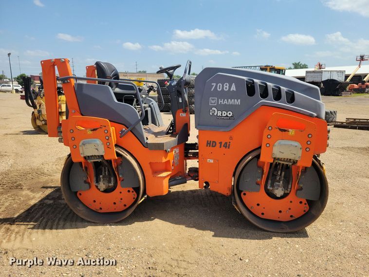 image for item EE1116 2020 Hamm HD14i double drum vibratory roller