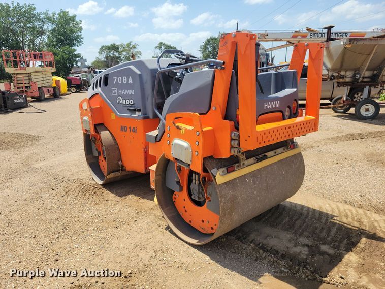 image for item EE1116 2020 Hamm HD14i double drum vibratory roller