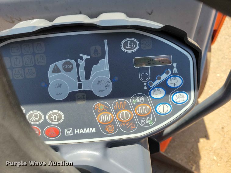 image for item EE1116 2020 Hamm HD14i double drum vibratory roller