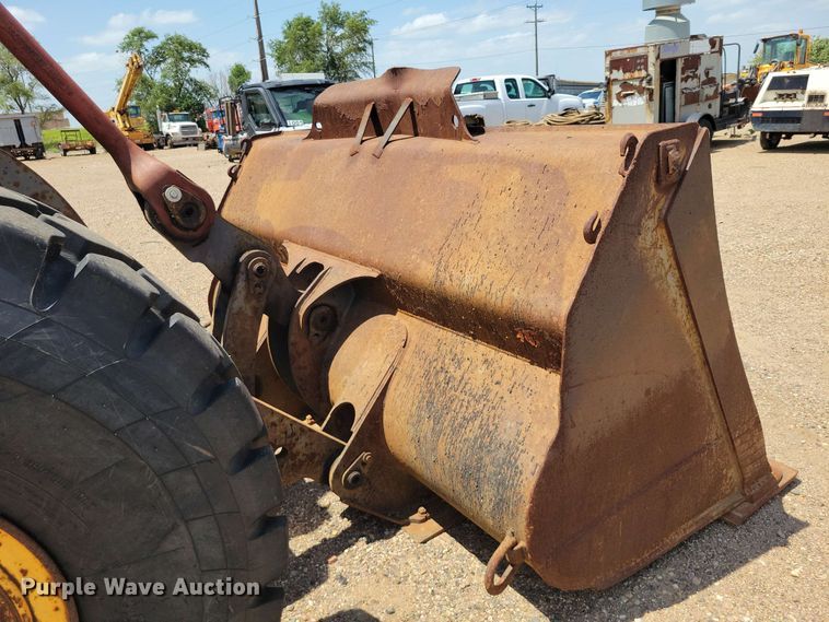 image for item EE1117 1999 Volvo L120C wheel loader