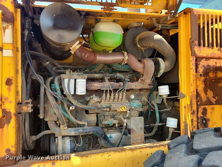 image for item EE1117 1999 Volvo L120C wheel loader