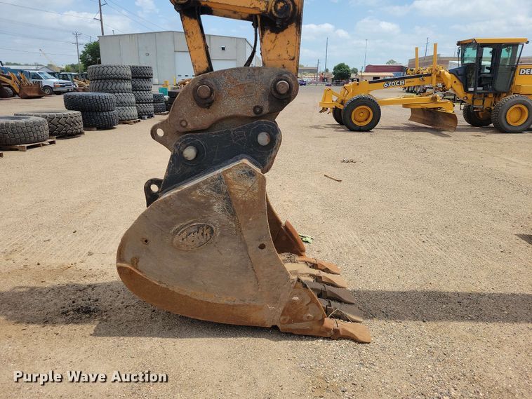 image for item EE1118 2012 Case CX210C excavator