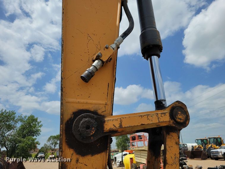 image for item EE1118 2012 Case CX210C excavator