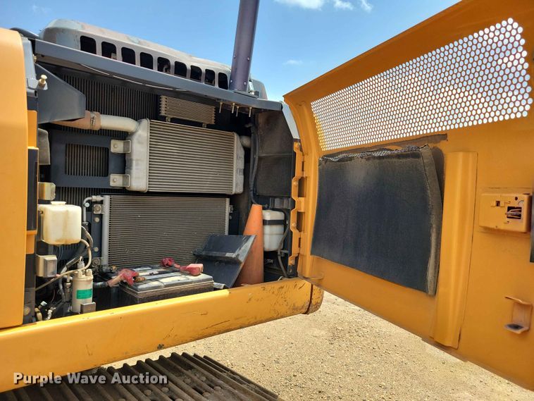 image for item EE1118 2012 Case CX210C excavator