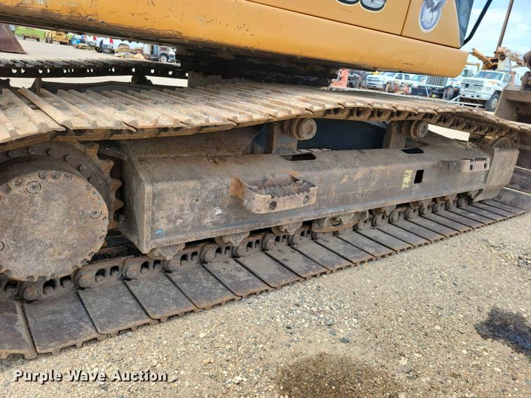 image for item EE1118 2012 Case CX210C excavator