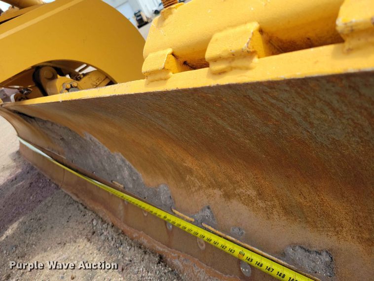 image for item EE1119 2005 John Deere 670CH Series II motor grader