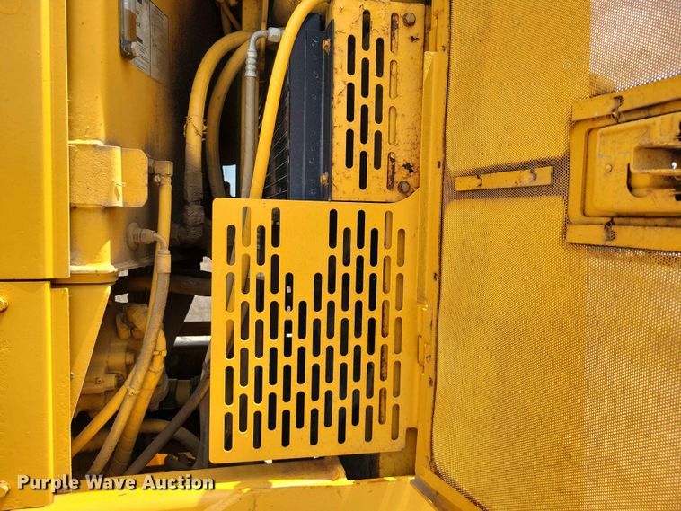image for item EE1119 2005 John Deere 670CH Series II motor grader