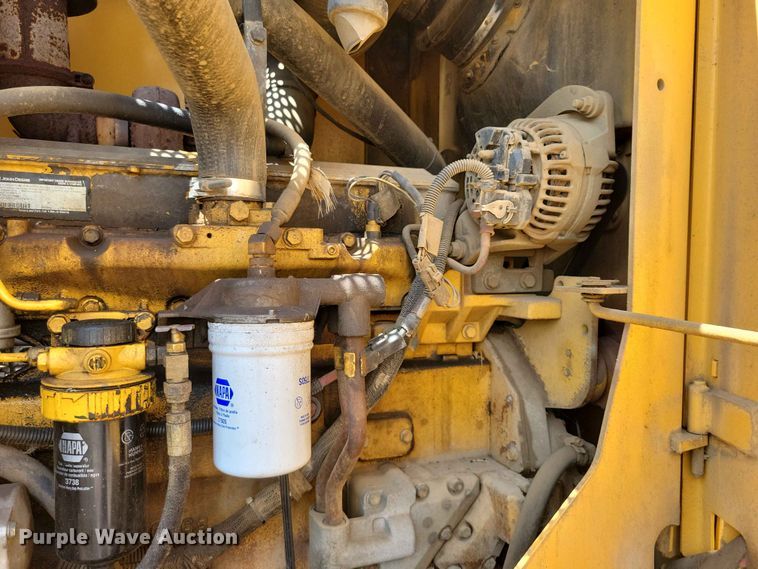 image for item EE1119 2005 John Deere 670CH Series II motor grader