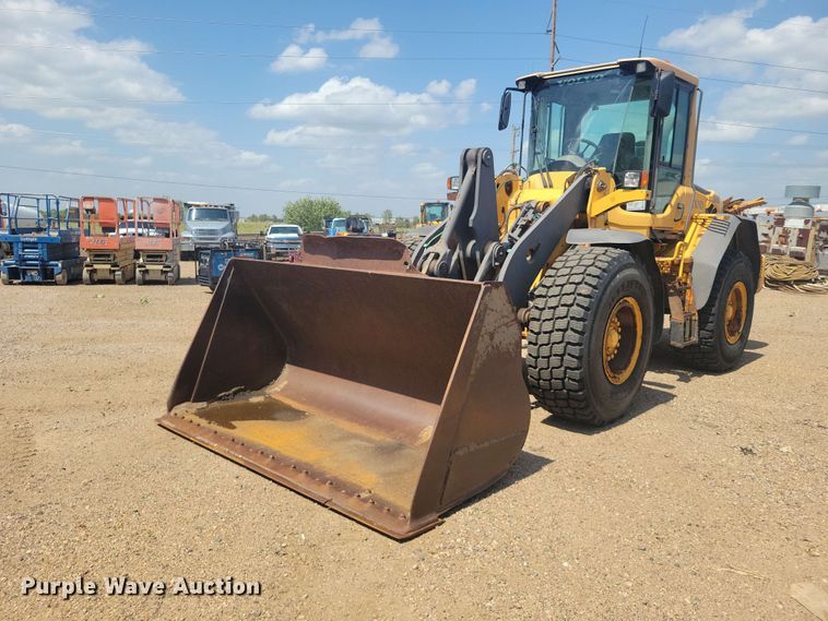 image for item EE1120 2010 Volvo L90F 