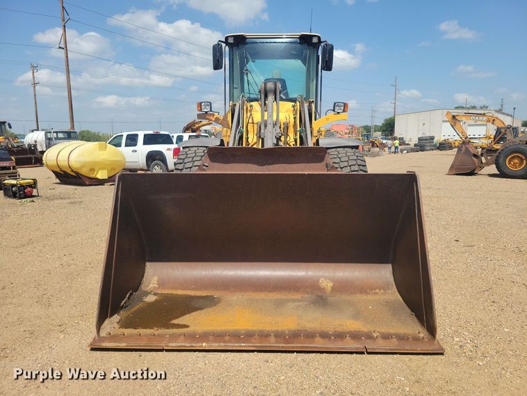 image for item EE1120 2010 Volvo L90F 