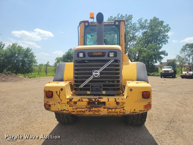 image for item EE1120 2010 Volvo L90F 