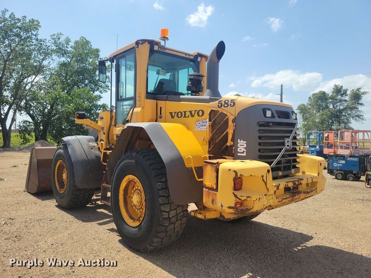 image for item EE1120 2010 Volvo L90F 