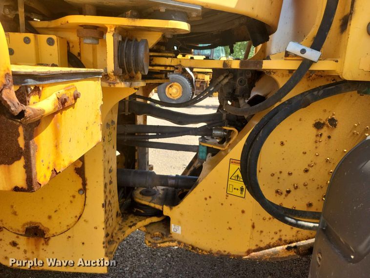 image for item EE1120 2010 Volvo L90F 