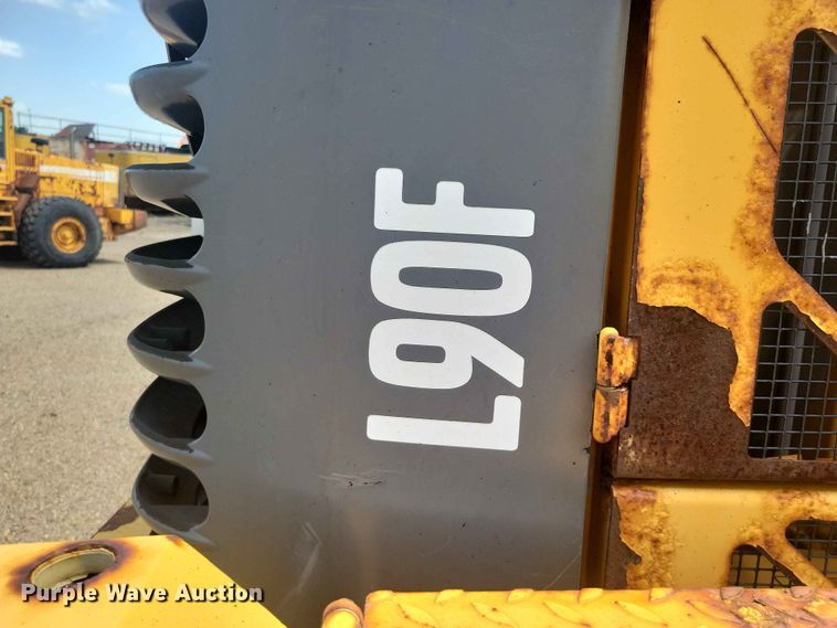 image for item EE1120 2010 Volvo L90F 