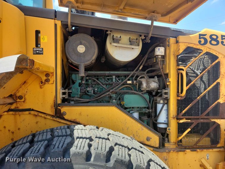 image for item EE1120 2010 Volvo L90F 