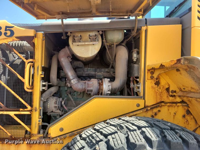image for item EE1120 2010 Volvo L90F 