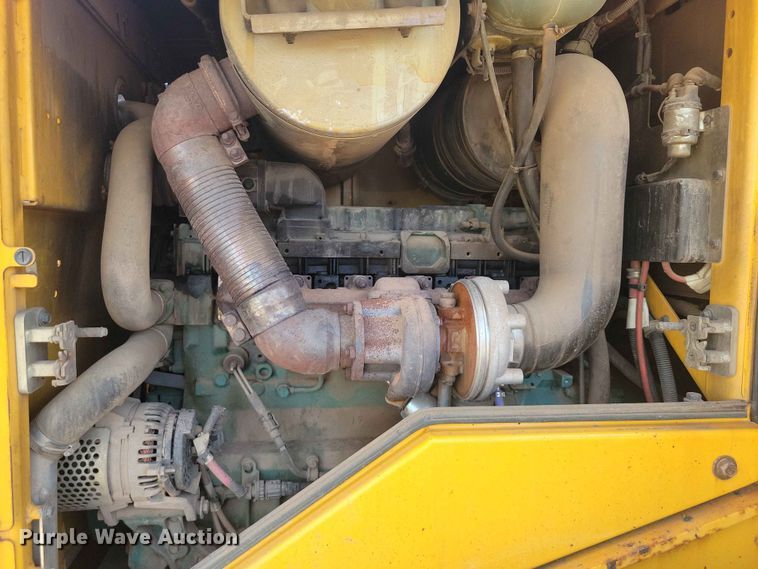 image for item EE1120 2010 Volvo L90F 