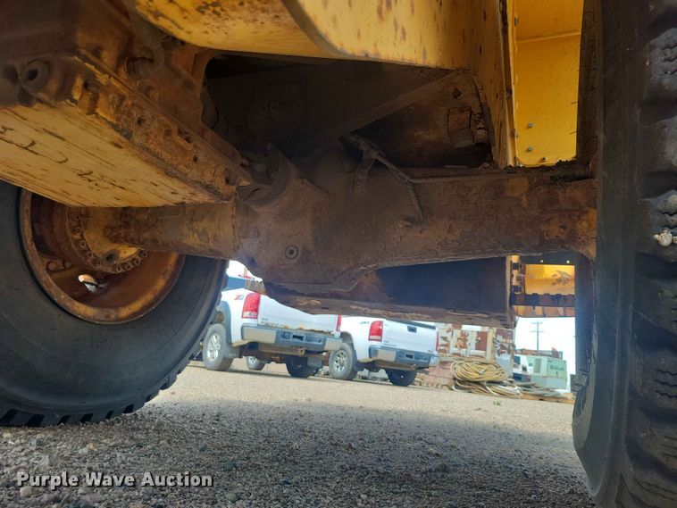 image for item EE1120 2010 Volvo L90F 