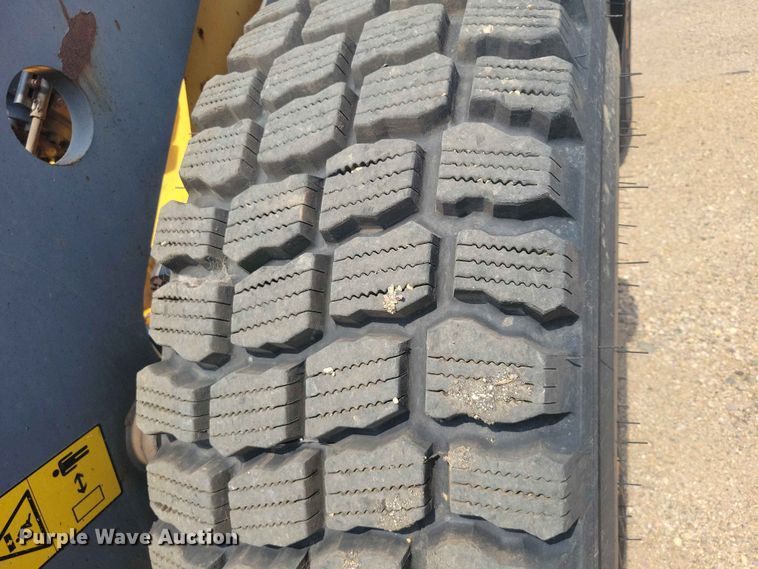 image for item EE1120 2010 Volvo L90F 