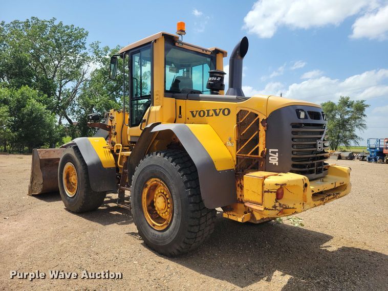 image for item EE1121 2009 Volvo L70F wheel loader