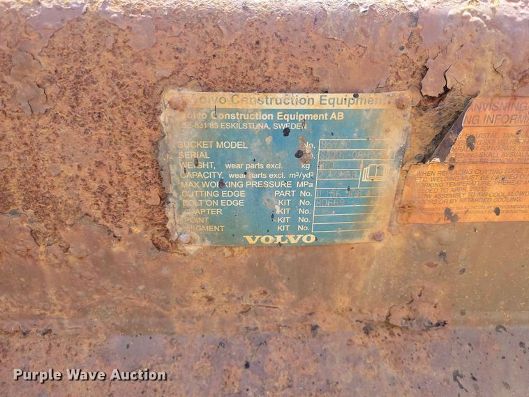 image for item EE1121 2009 Volvo L70F wheel loader