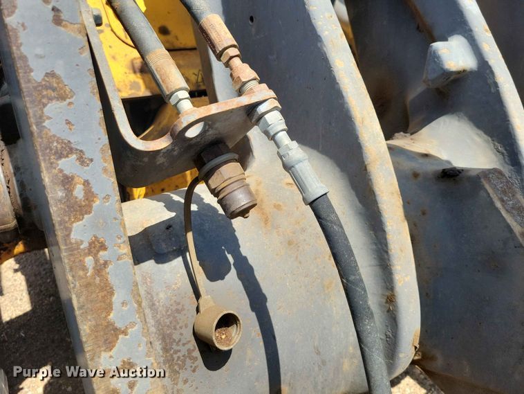 image for item EE1121 2009 Volvo L70F wheel loader