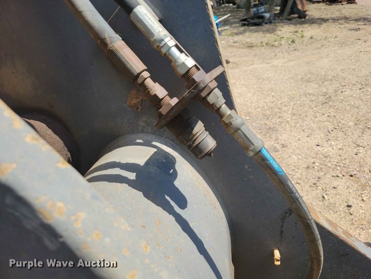 image for item EE1121 2009 Volvo L70F wheel loader