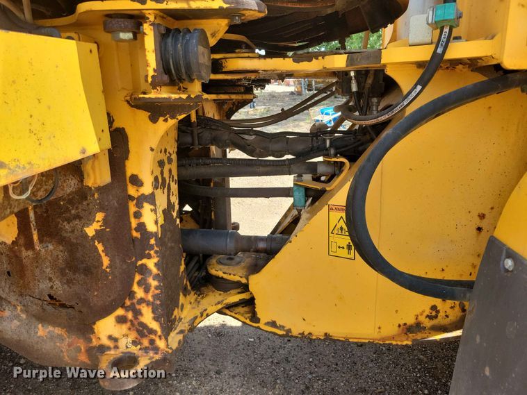 image for item EE1121 2009 Volvo L70F wheel loader